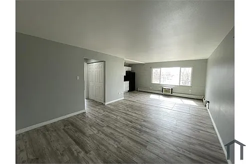 1590 Clinton St #206 Photo 1