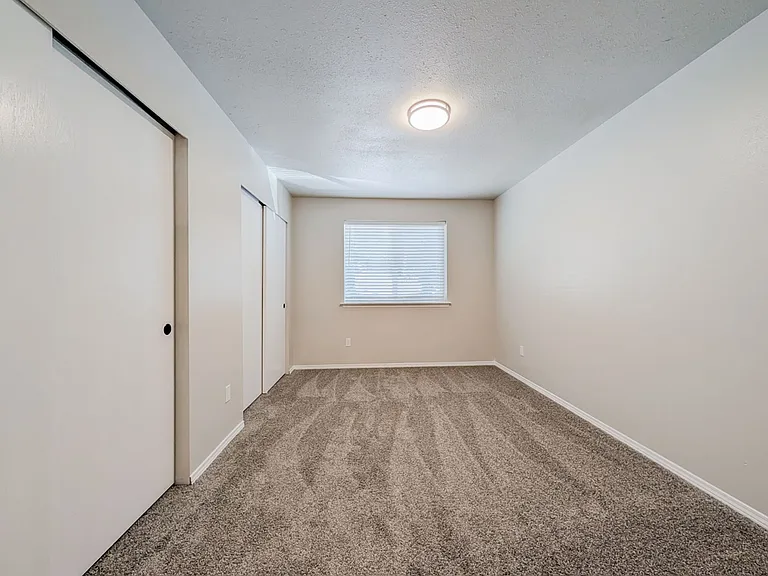 3632 Lakewood Rd — Photo 11