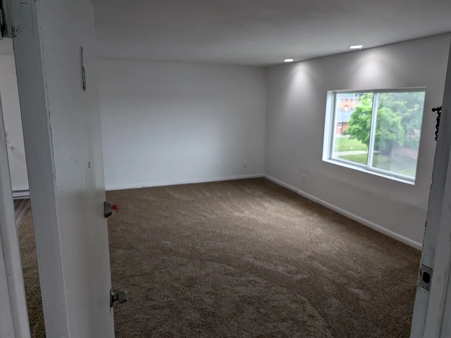 96 Cromwell Place 45405 - 6 — Photo 1