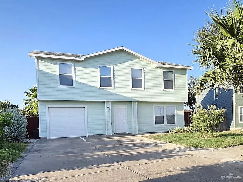 3 bed, 2.5 bath, 2125 sqft, $1,900 — Photo 1