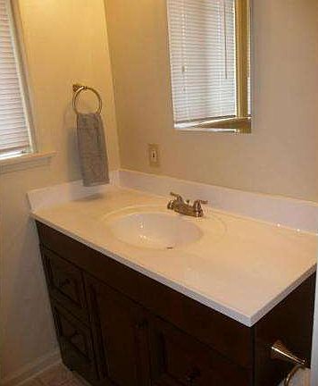5th image of 5425 W 140th St