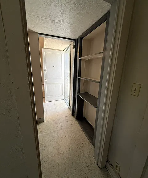 7401 N Loop Dr — Photo 9
