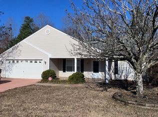 112 Rivers Edge Dr, Easley, SC 29642