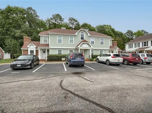 1101 Bridge Xing APT D, Yorktown, VA 23692