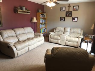 2011 Sportsman Rd, Trenton, MO 64683