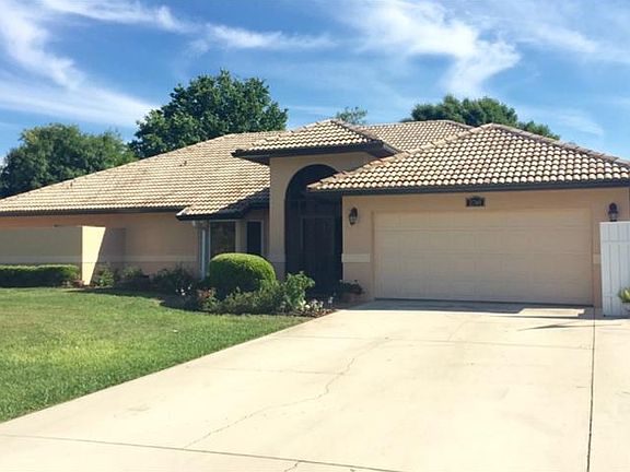 2nd image of 2760 Lake Pierce Dr