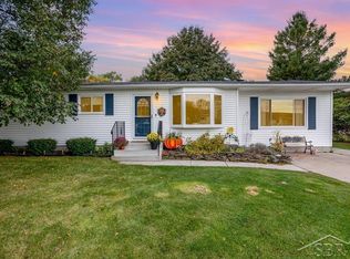 4648 Meadow Ct, Auburn, MI 48611