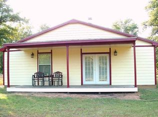1840 Wood Haven Dr, Waelder, TX 78959