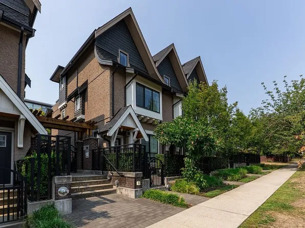 8123 Shaughnessy St, Vancouver, BC V6P 3X9