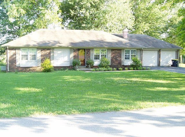 2nd image of 129 Quarry View Dr