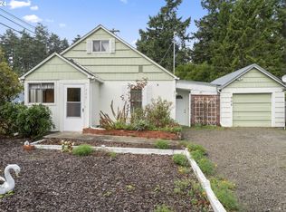 505 Hemlock St, Florence, OR 97439