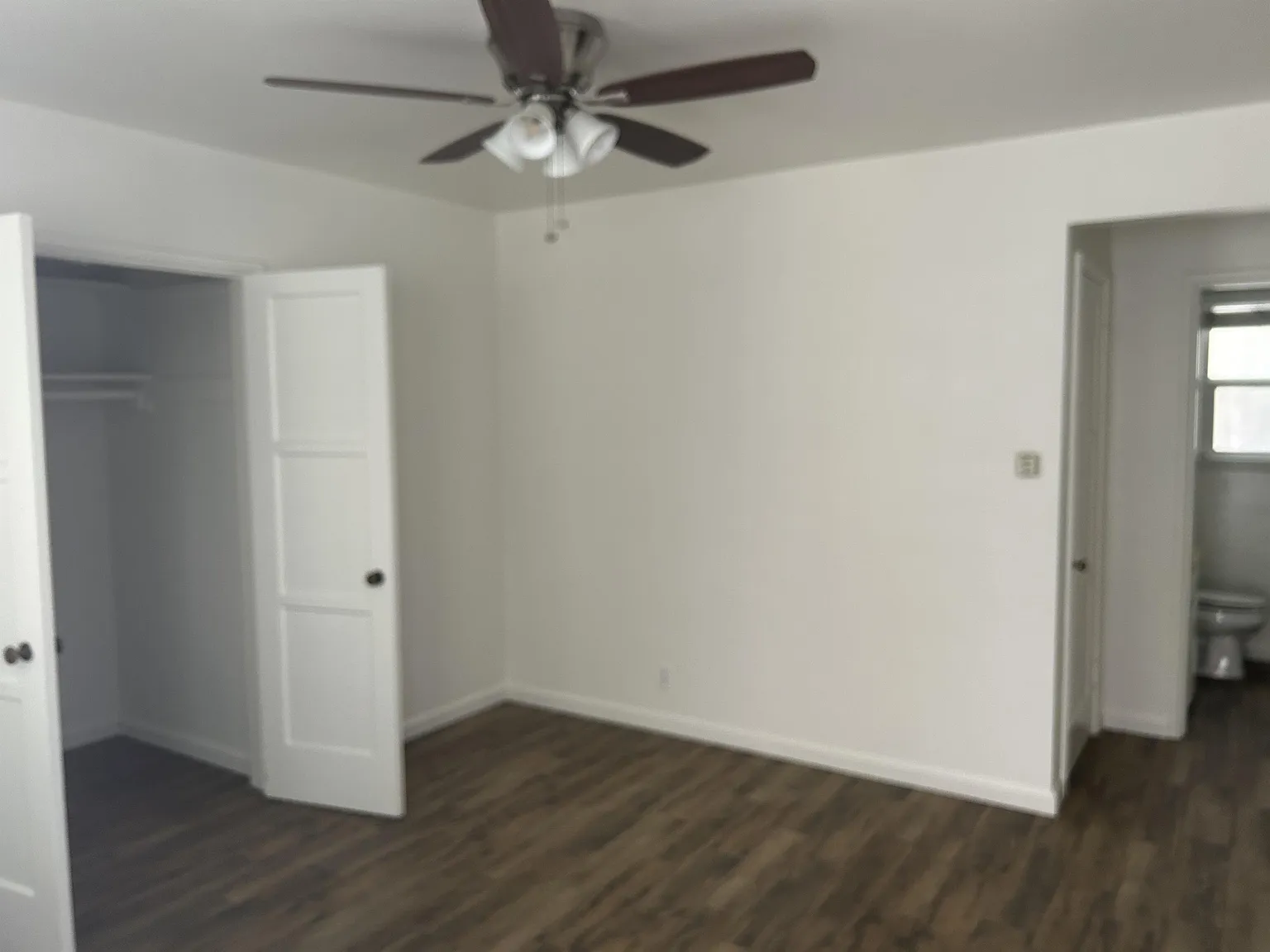 125 La Verne - Unit #2 — Photo 3