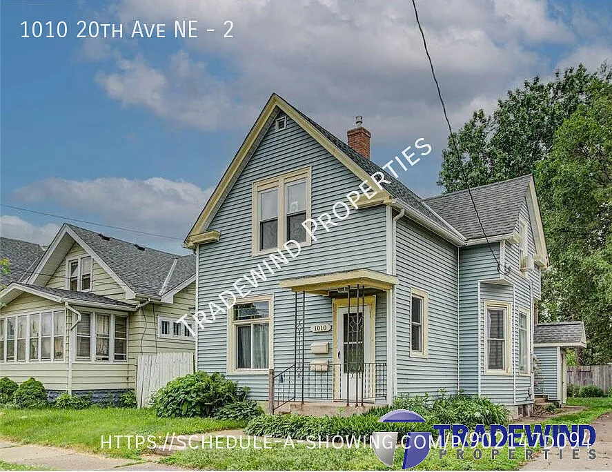 1010 20th Ave NE #2