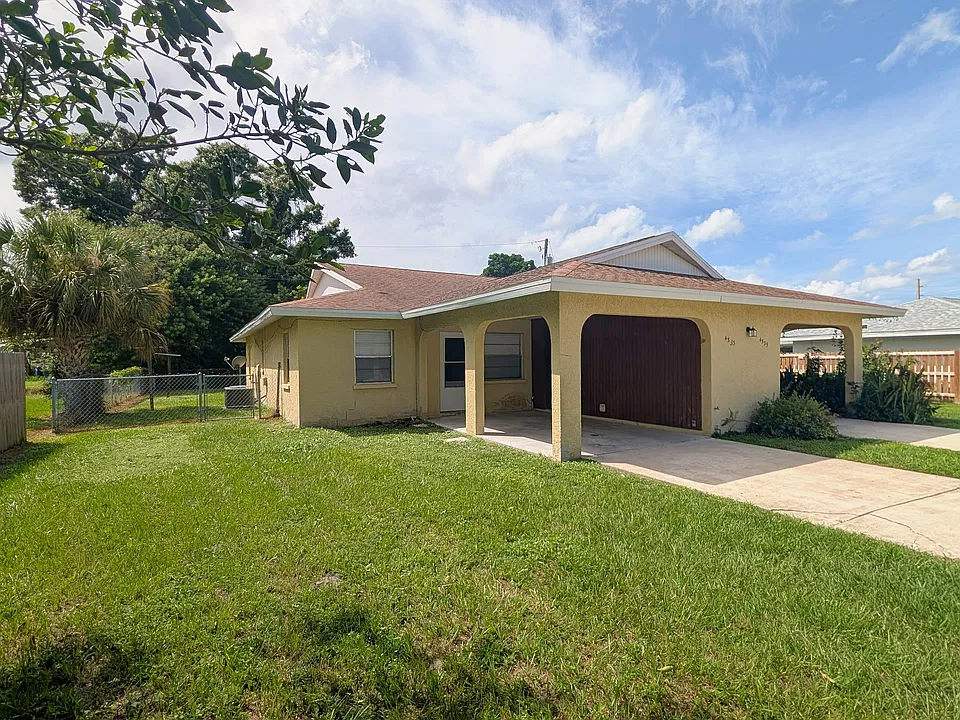 4533 19th Street Cir W