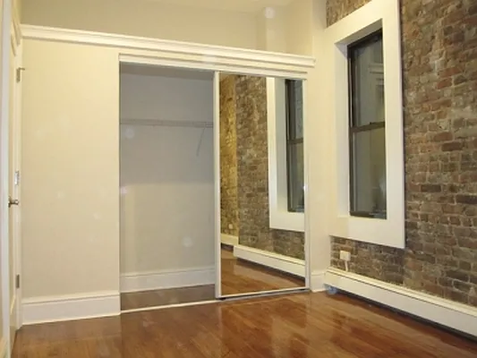 Rented by Citi Habitats | media 82