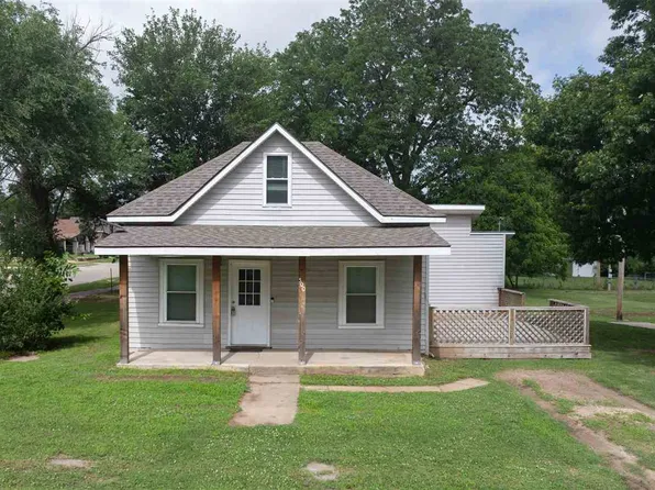 500 W 7th St, Newkirk, OK 74647