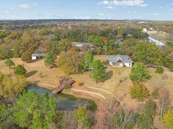 40 Sheryl Ln, Denison, TX 75021