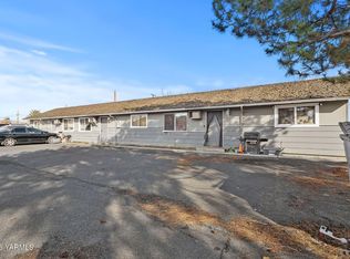302 W Pierce St, Yakima, WA 98902