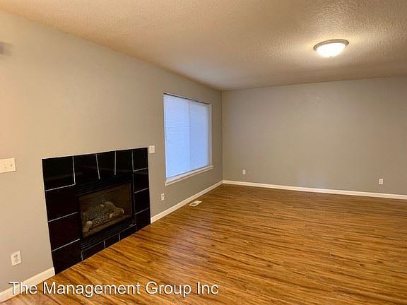 5th image of 8517 NE 36th Cir