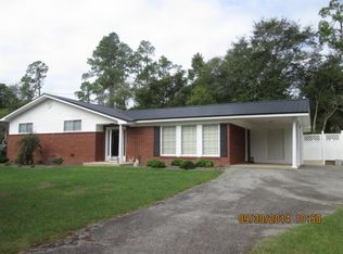 726 Old Nunez Rd, Swainsboro, GA 30401