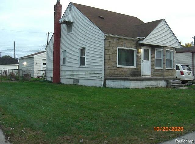 2nd image of 17410 Palmer St