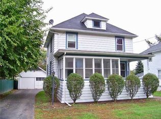 4077 Stanford St, Williamson, NY 14589