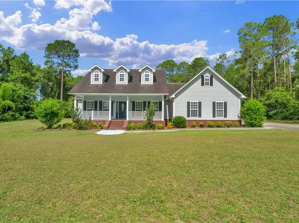 6683 Tanglewood Dr, Blackshear, GA 31516