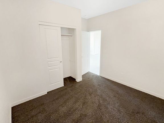 4th image of 3011 NW Dogwood Ave