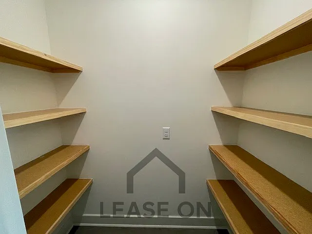 1719 S Hickory Creek Ct — Photo 10