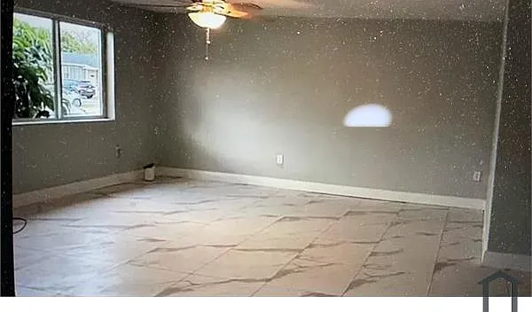 3 bed, 1977 sqft, $3,100 — Photo 4