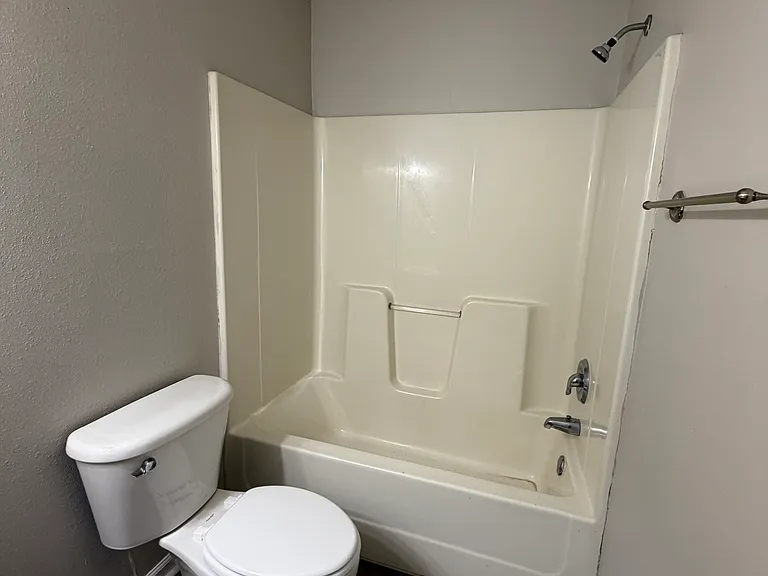 707 E Lawnwood Ave — Photo 10
