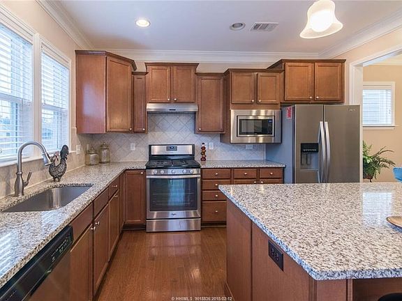 4th image of 214 Heathwood Dr