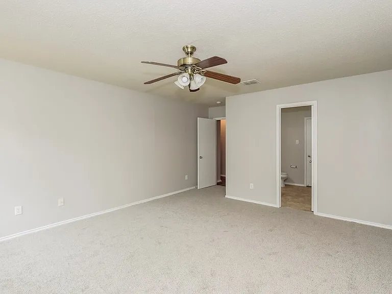 816 Bessemer Dr — Photo 12