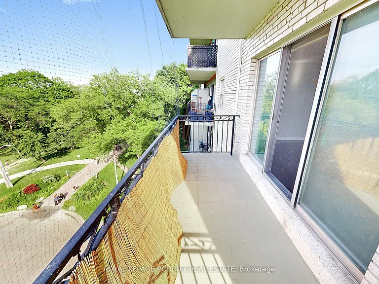 2 Superior Ave #39 — Photo 17