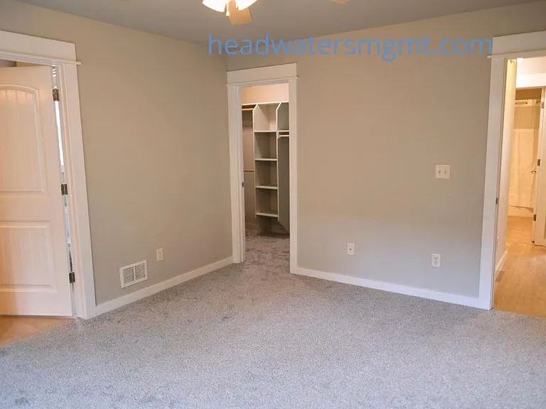403 N Quaw Blvd — Photo 13