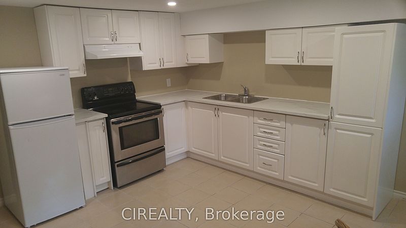 Aurora House for rent - 2 Bedrooms in Aurora