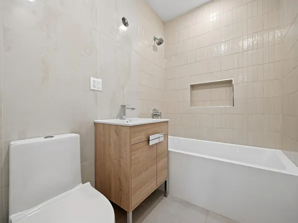 34 Avenue A image 6 of 14