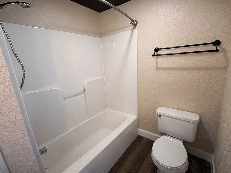 159 W Pearl St #402 — Photo 6
