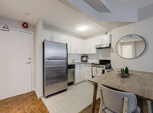 392 Sherbourne St #702, Toronto, ON M4X1K3