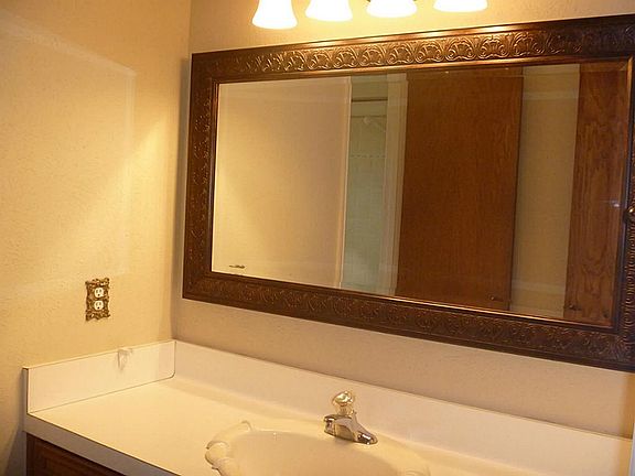 Some updates to bath.