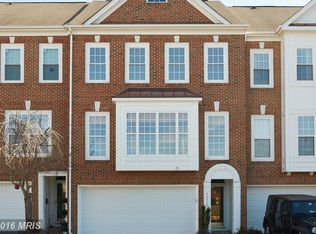43524 Hubbard Sq, Chantilly, VA 20152