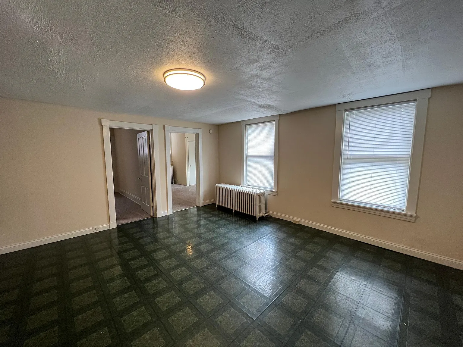 3 bed, $1,725 — Photo 4