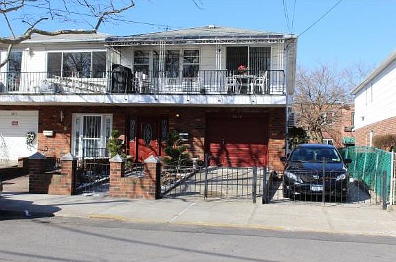 2nd image of 2610 Ford St