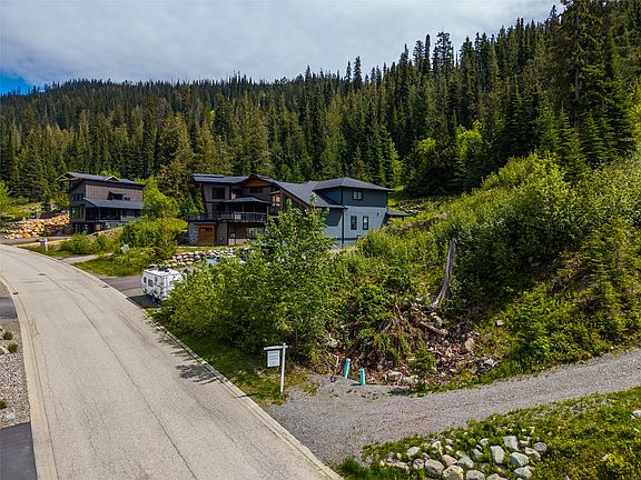 4th image of 2549 Mountain View Dr