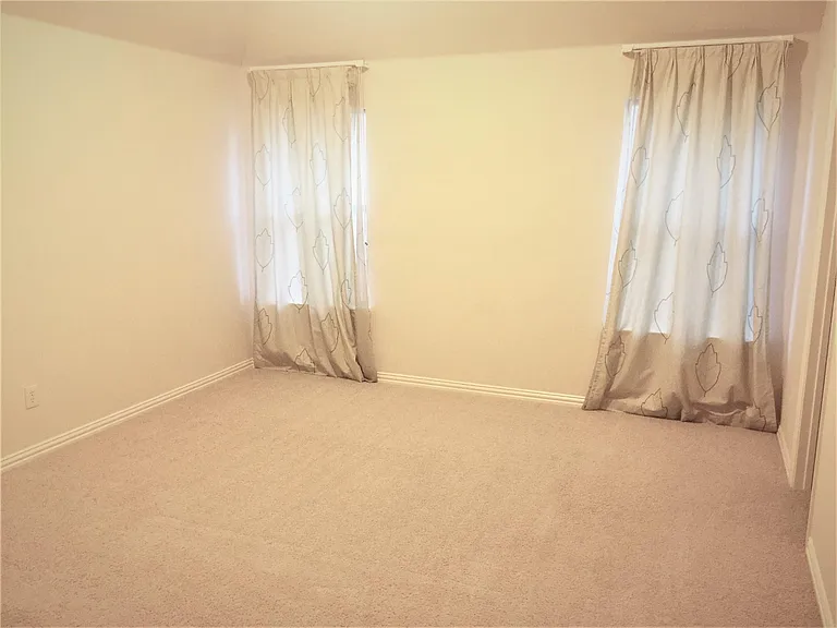 1184 Dutch Hollow Dr — Photo 25