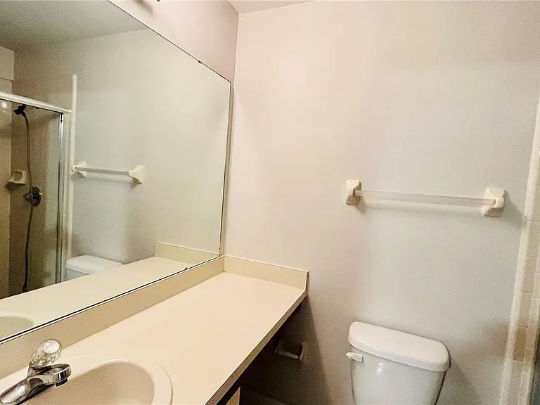 2531 King Oak Cir — Photo 12