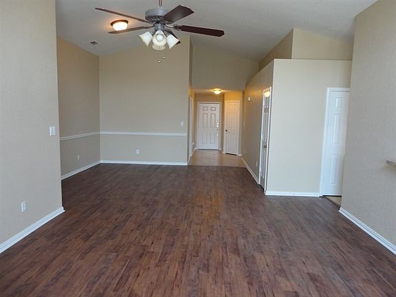 2nd image of 504 Taos Court West