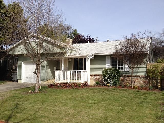 1st image of 208 15th St