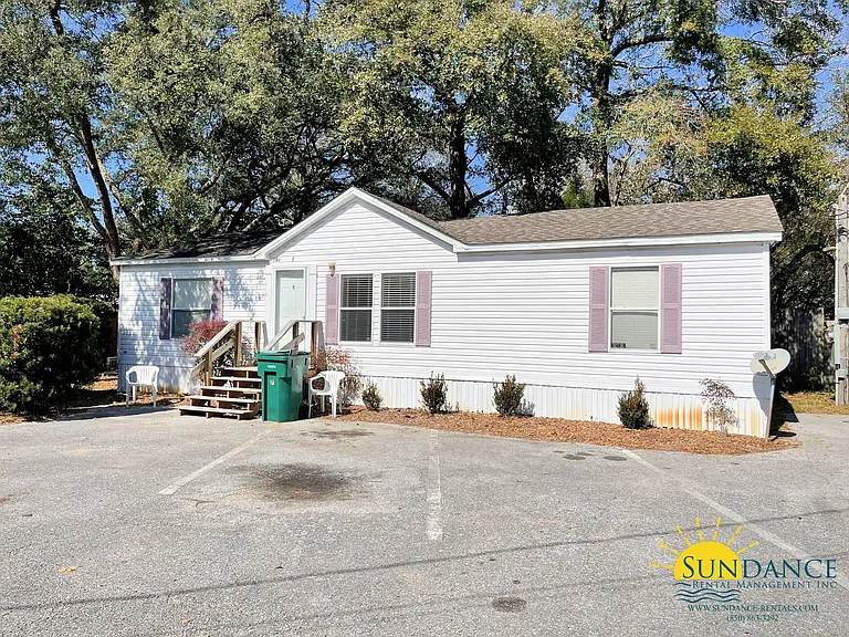 208 Casper Dr #7 — Photo 1