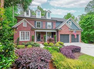 120 Heritage Ct, Roswell, GA 30075